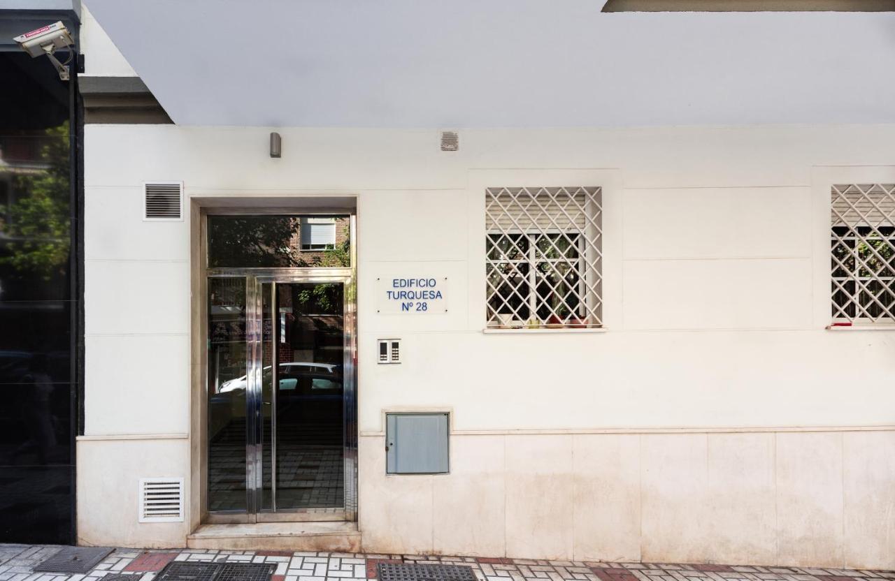 Apartamento Ferrandiz Malaga Luaran gambar
