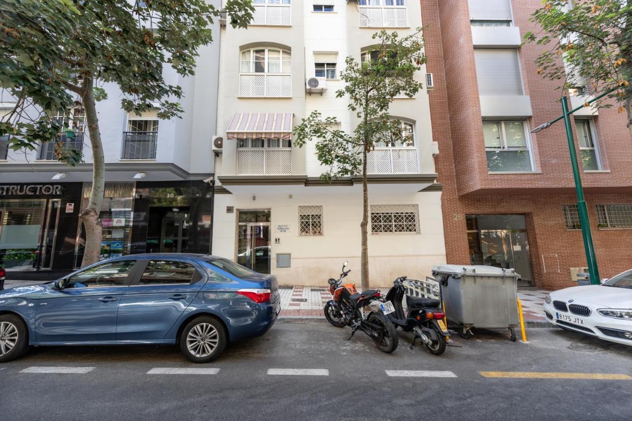 Apartamento Ferrandiz Malaga Luaran gambar