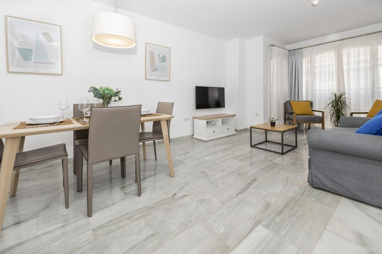 Apartamento Ferrandiz Malaga Luaran gambar